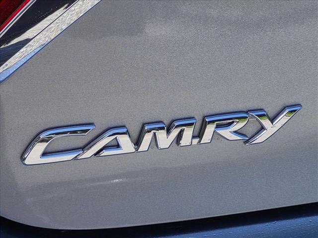 Used 2017 Toyota Camry XLE FWD image 18