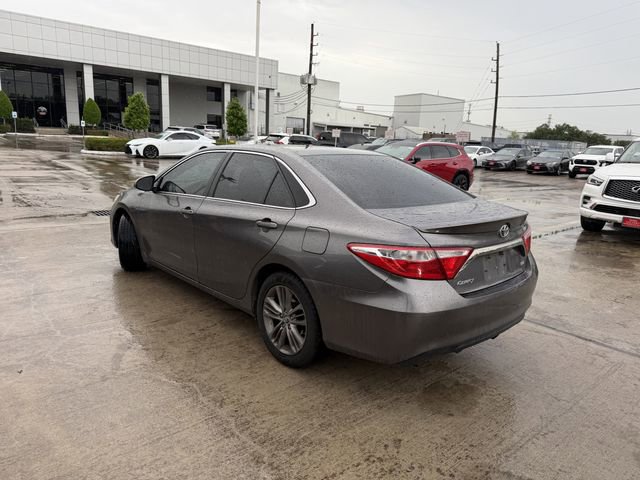 Used 2015 Toyota Camry SE w/ Moonroof Package FWD image 7