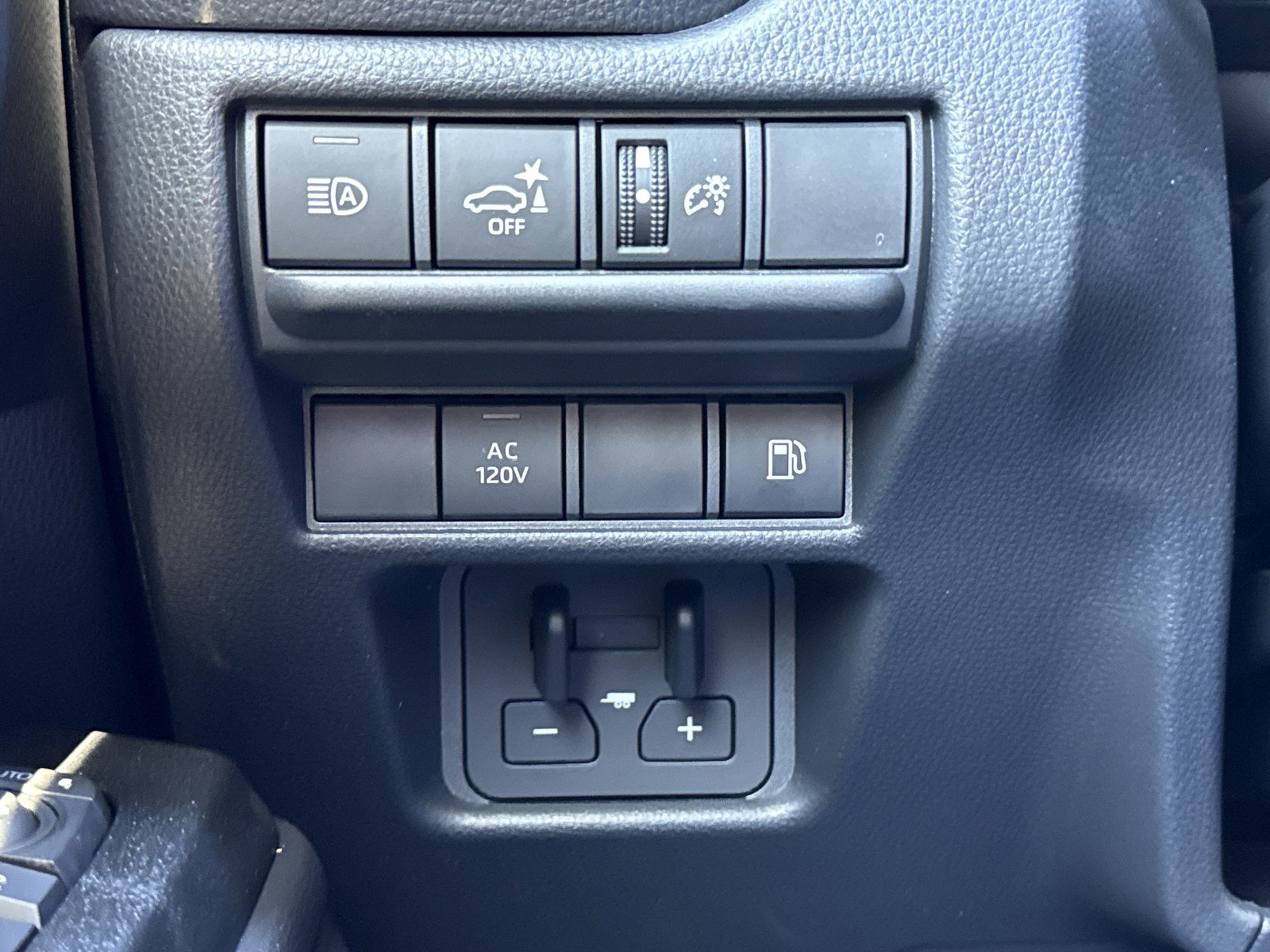 Used 2025 Toyota Land Cruiser 1958 image 20