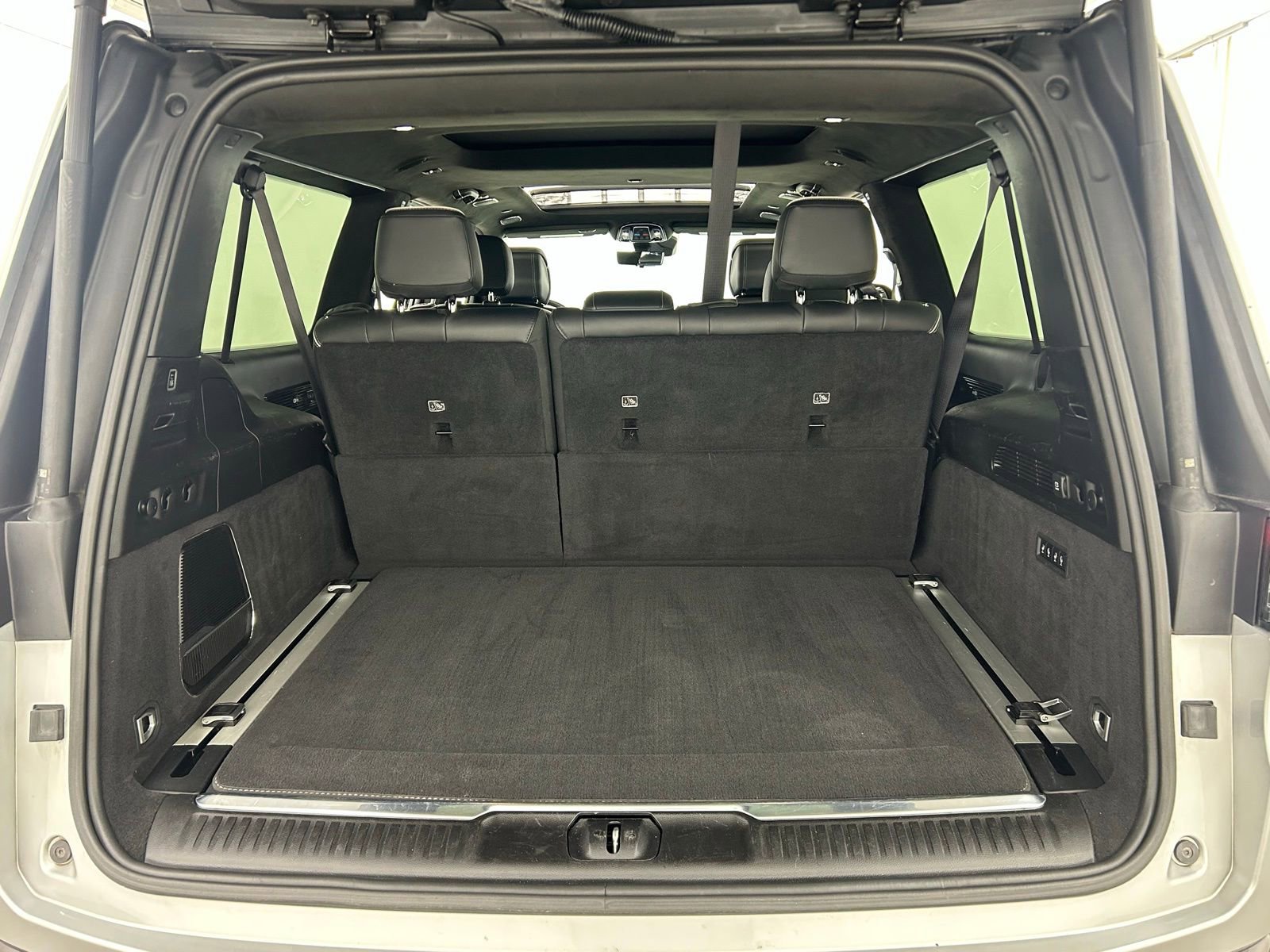 Used 2024 Jeep Grand Wagoneer L Series II w/ Quick Order Packagew 28T image 36