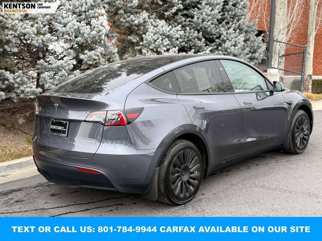 Used 2023 Tesla Model Y Long Range image 7