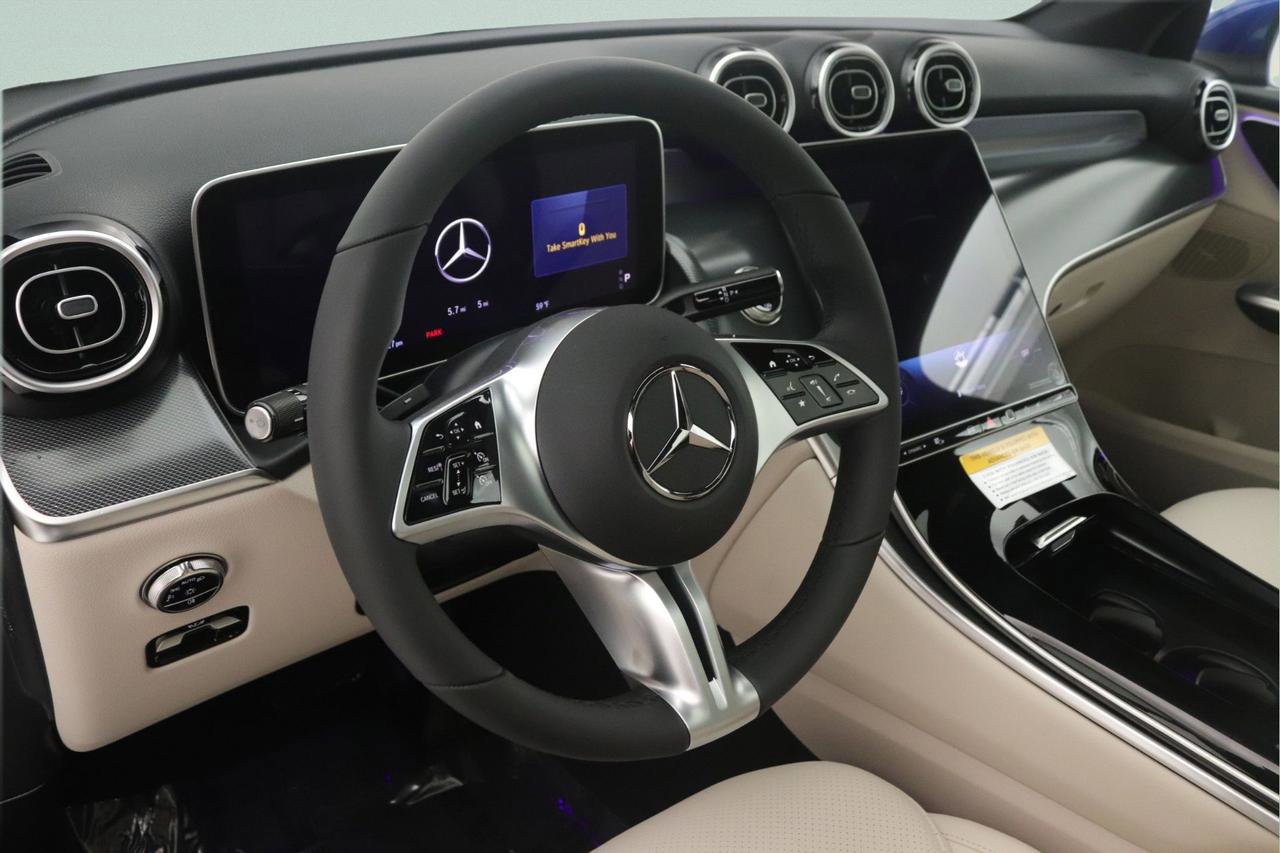 New 2026 Mercedes-Benz GLC 300 image 4