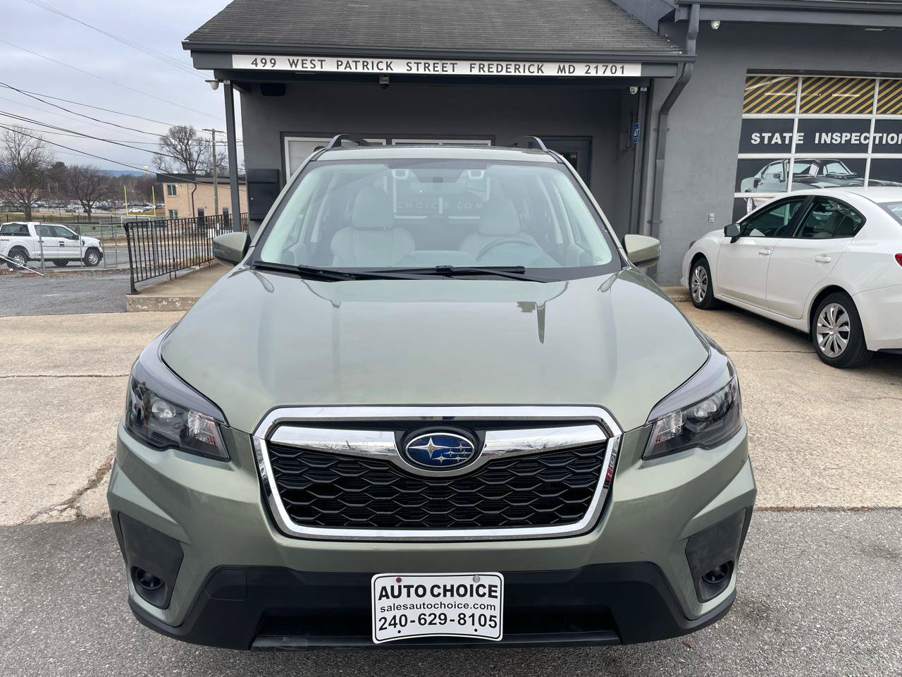 Used 2020 Subaru Forester Premium AWD/4WD image 4