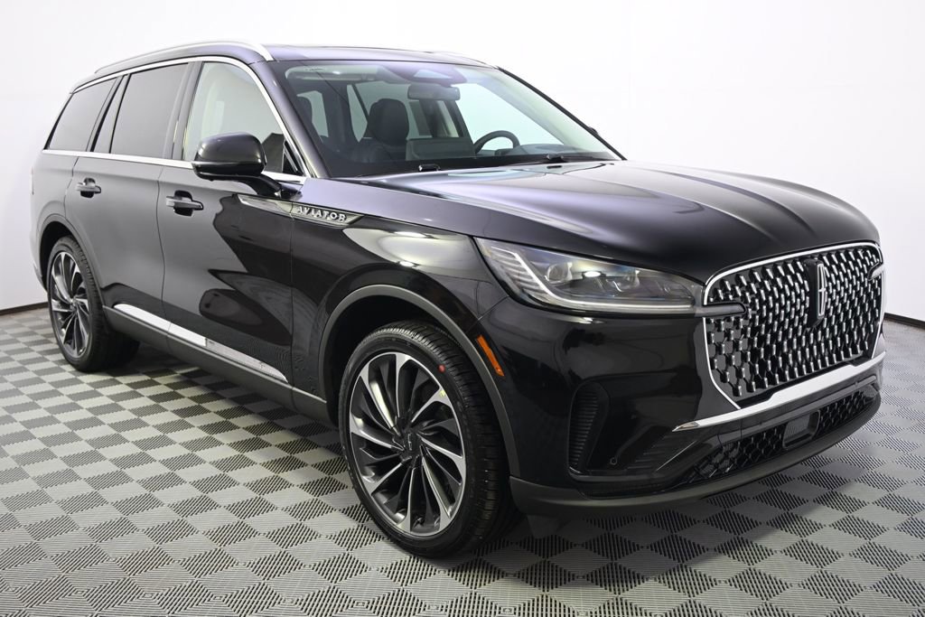 New 2026 Lincoln Aviator Reserve image 8