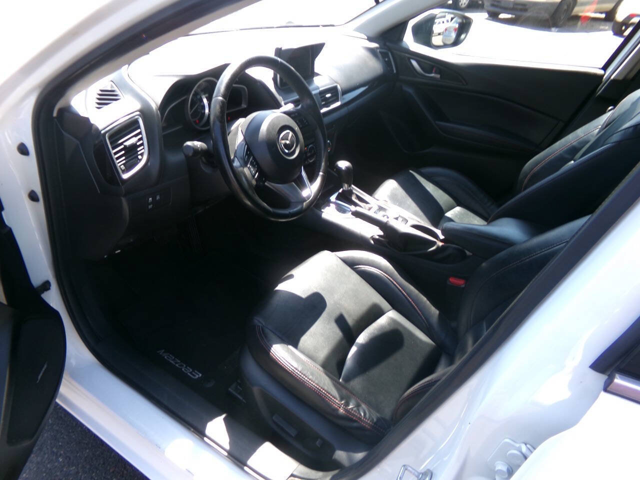 Used 2014 MAZDA MAZDA3 i Grand Touring FWD image 10