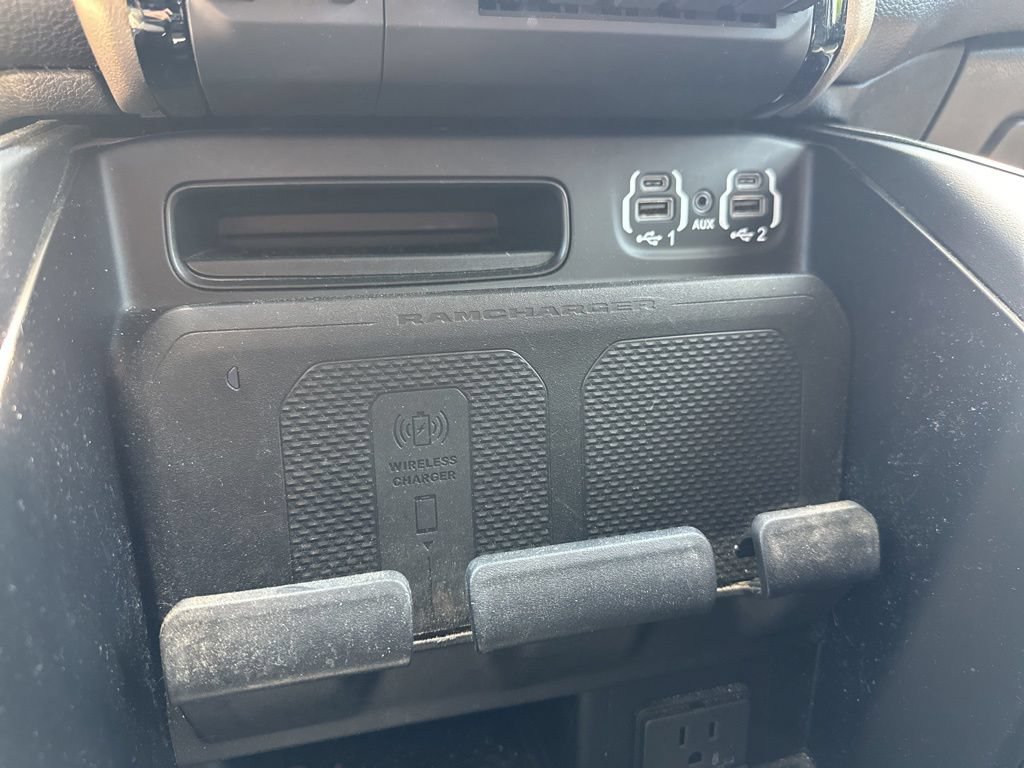 Used 2021 RAM 3500 Laramie AWD/4WD image 30