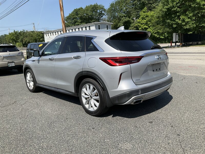 Used 2019 INFINITI QX50 Essential w/ Premium Heat Package AWD/4WD image 7