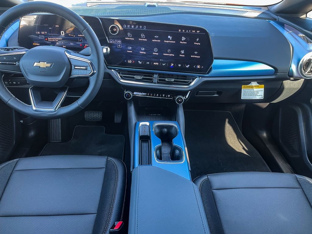 New 2026 Chevrolet Equinox EV LT image 11