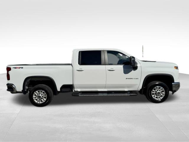 Used 2025 Chevrolet Silverado 2500 LT w/ Convenience Package AWD/4WD image 9