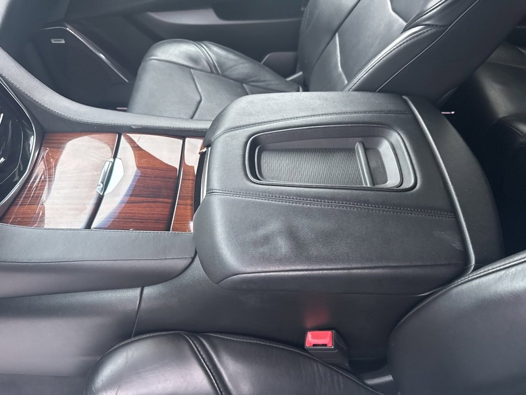 Used 2015 Cadillac Escalade ESV Luxury image 30
