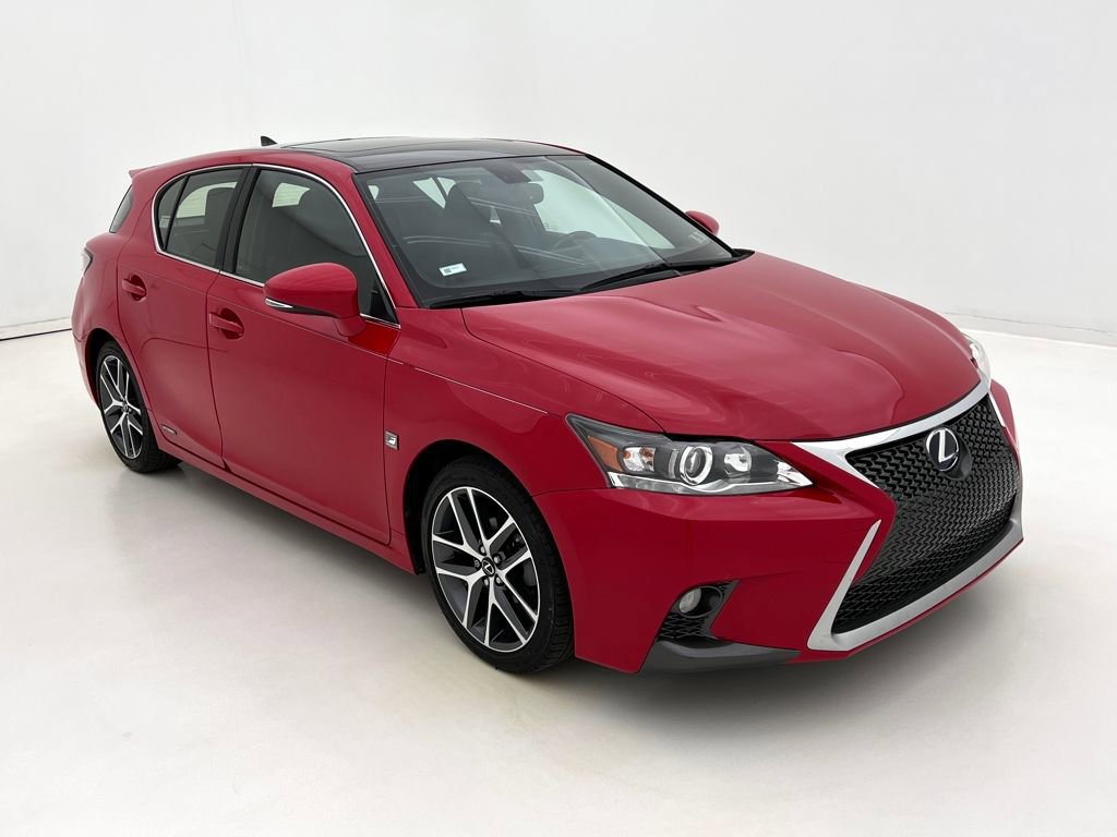 Used 2015 Lexus CT 200h w/ Navigation Package image 2