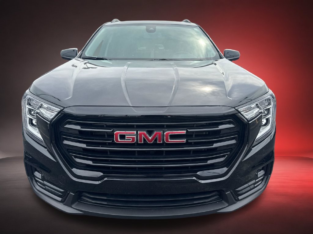 Certified 2023 GMC Terrain SLT w/ Elevation Edition FWD image 2