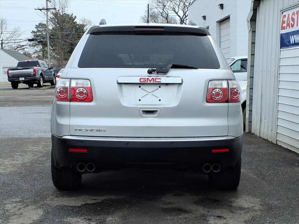 Used 2011 GMC Acadia SLE image 4
