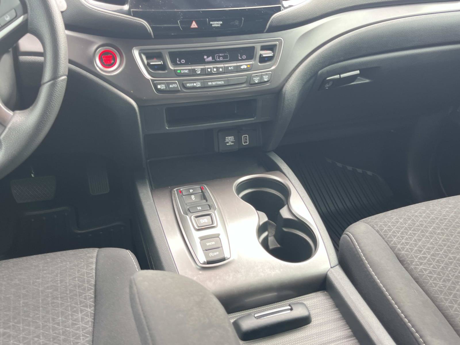 Used 2021 Honda Passport Sport image 16