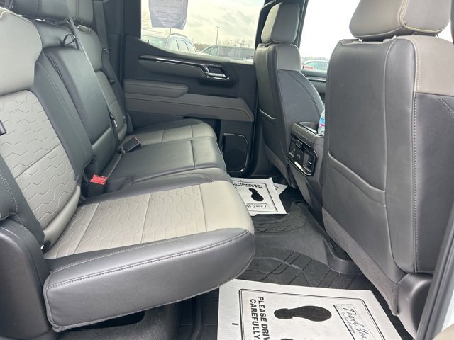 Used 2025 Chevrolet Silverado 1500 ZR2 image 20