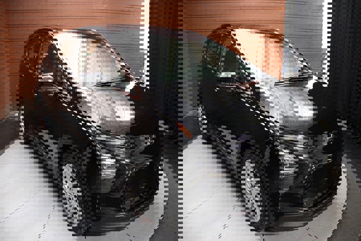 Used 2023 Chevrolet Bolt LT w/ Driver Confidence Package image 16