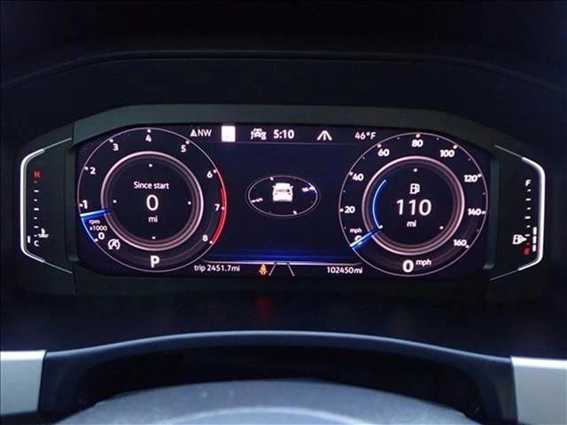 Used 2022 Volkswagen Atlas Cross Sport SEL Premium R-Line AWD/4WD image 28