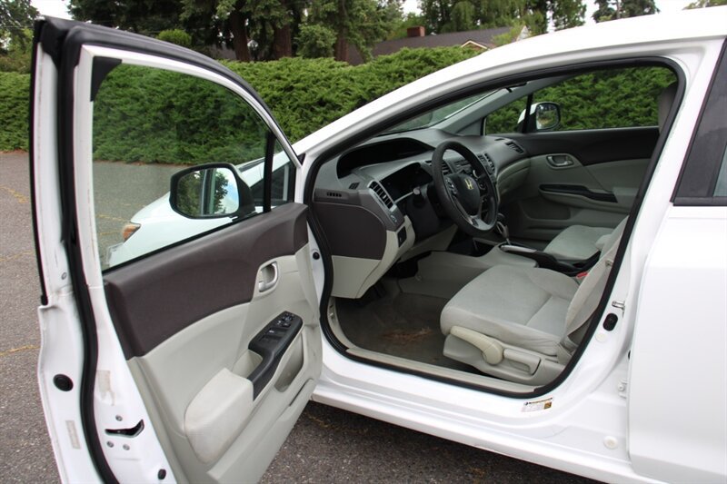 Used 2012 Honda Civic LX image 5