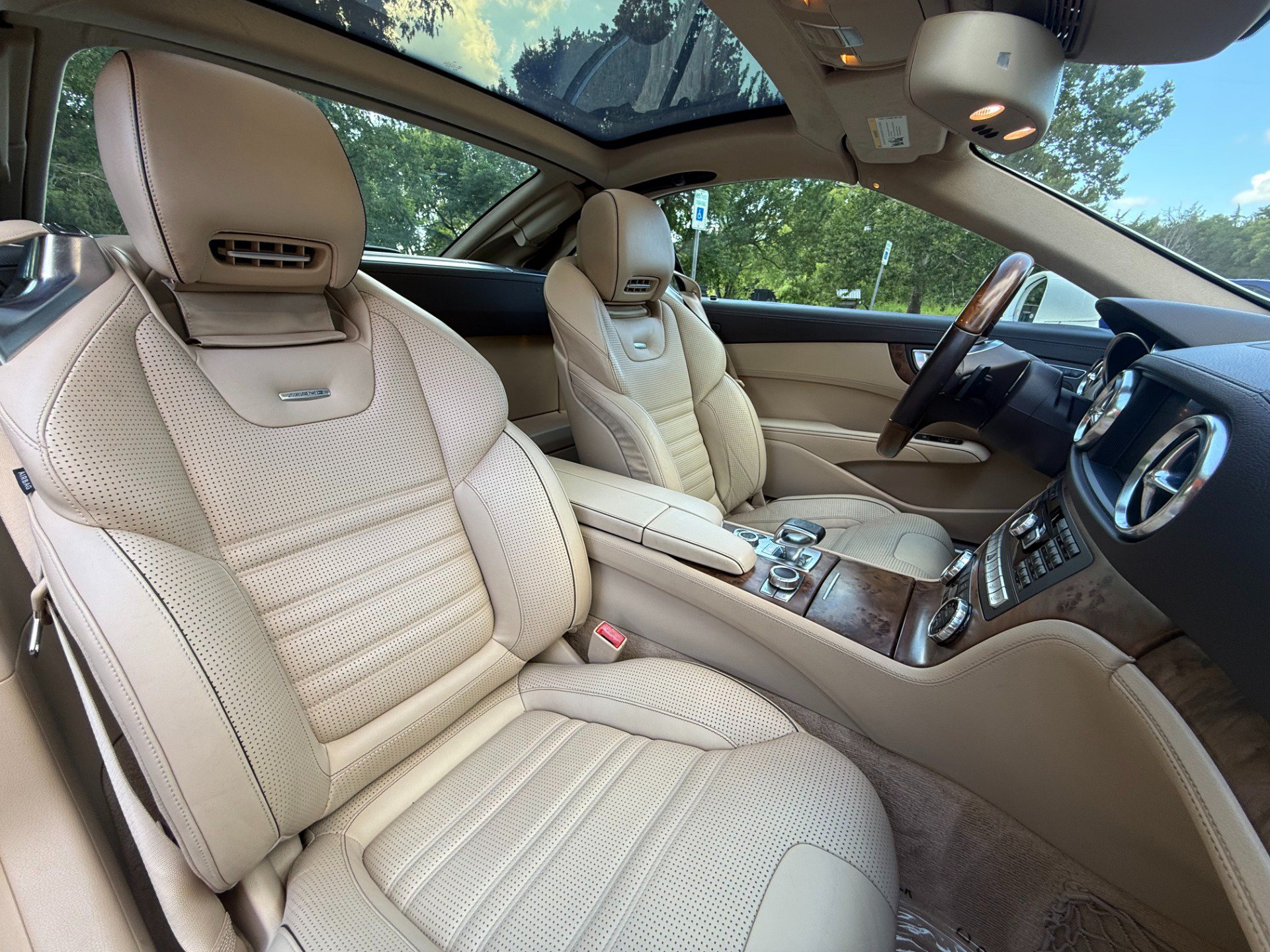Used 2013 Mercedes-Benz SL 63 AMG image 25