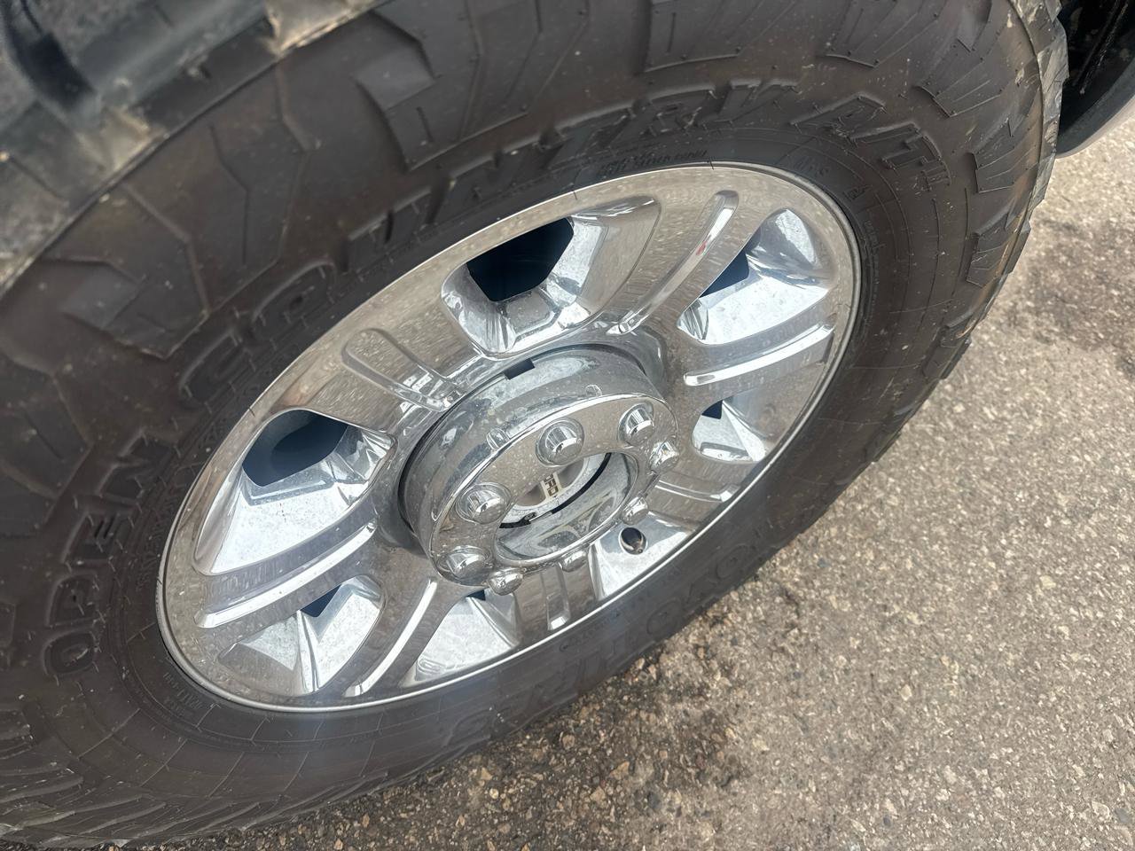 Used 2015 Ford F250 King Ranch w/ King Ranch w/Chrome Package image 42