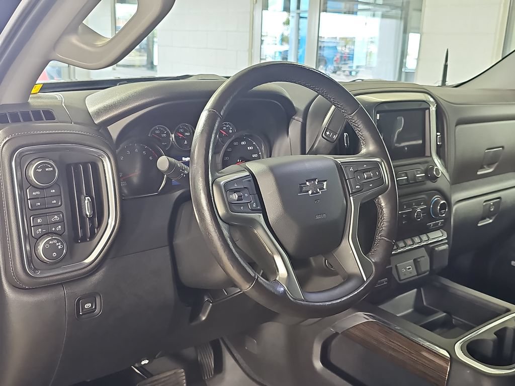 Certified 2020 Chevrolet Silverado 1500 LT Trail Boss AWD/4WD image 19