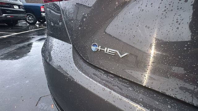 Used 2025 Toyota Camry LE image 33