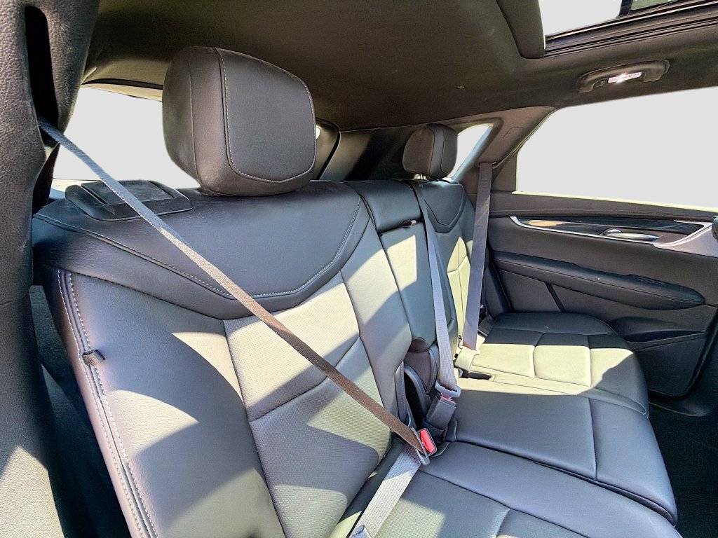 Used 2024 Cadillac XT5 Premium Luxury w/ Technology Package FWD image 30