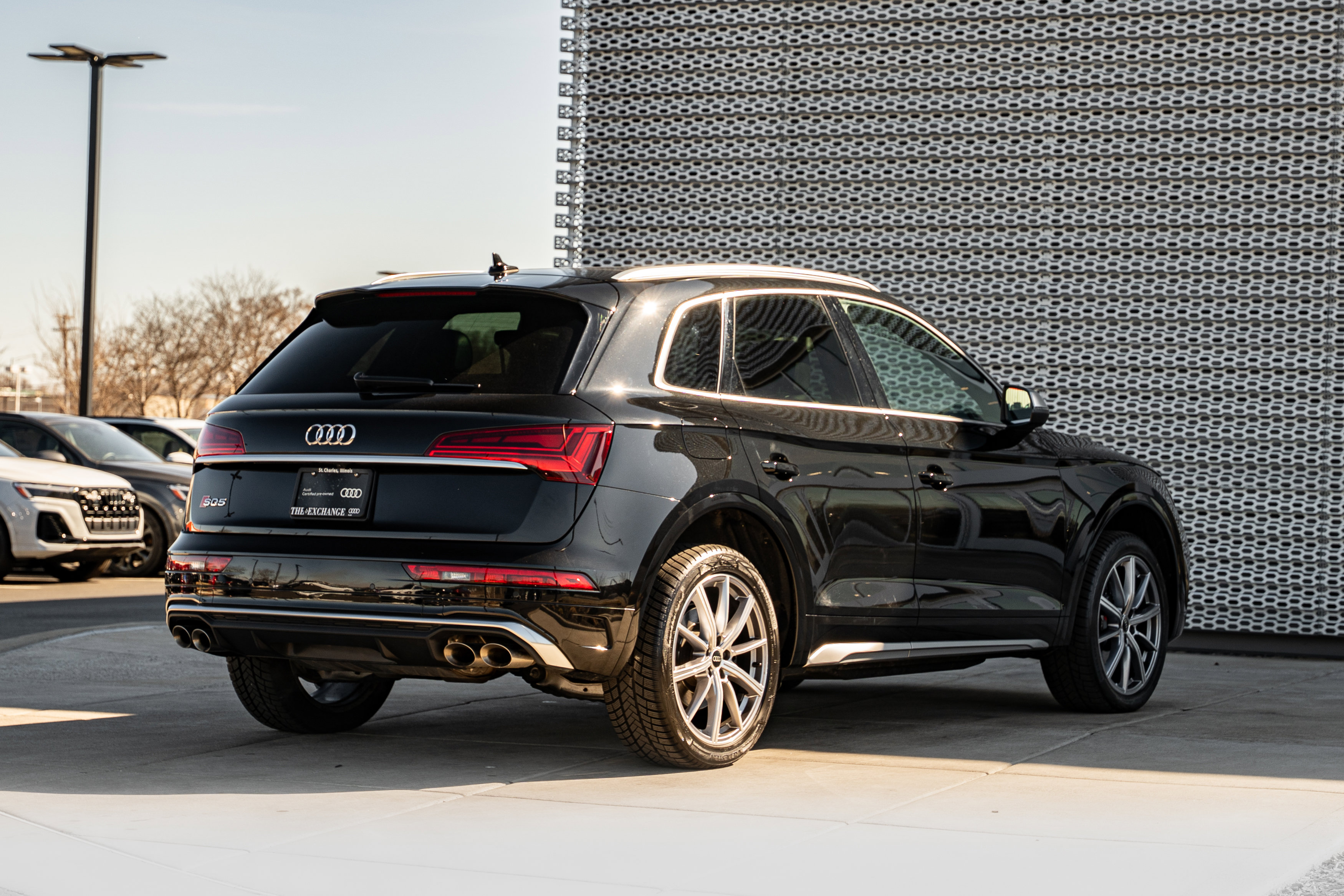Certified 2023 Audi SQ5 Premium Plus w/ Premium Plus Package image 4