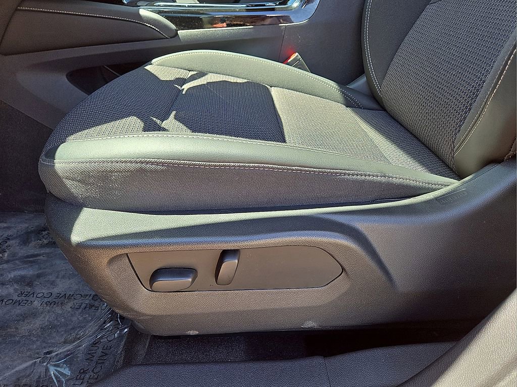 Used 2023 Buick Envision Preferred AWD/4WD image 24