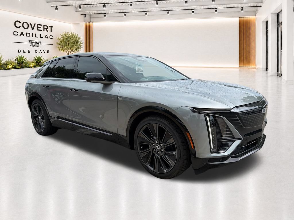 New 2026 Cadillac Lyriq Signature Sport w/ LPO, Floor Liner Package