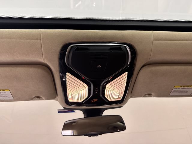 Used 2016 BMW 750i xDrive AWD/4WD image 10