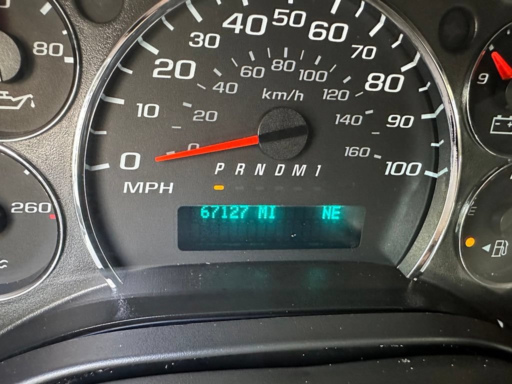 Used 2020 Chevrolet Express 3500 LT w/ LT Preferred Equipment Group RWD image 11