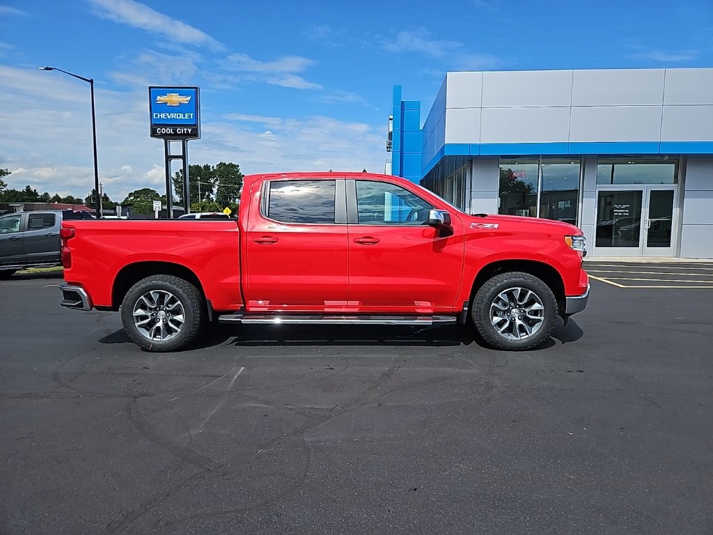 New 2026 Chevrolet Silverado 1500 LT image 2