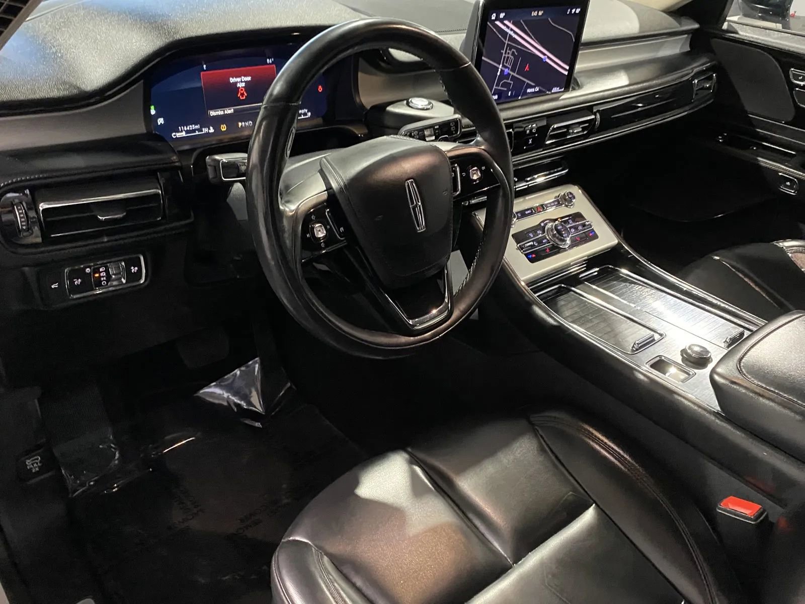 Used 2021 Lincoln Aviator 2WD image 10