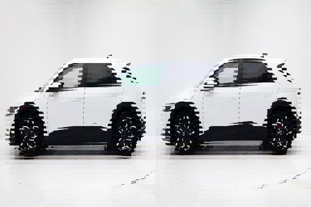Used 2023 Hyundai Ioniq 5 SEL image 6