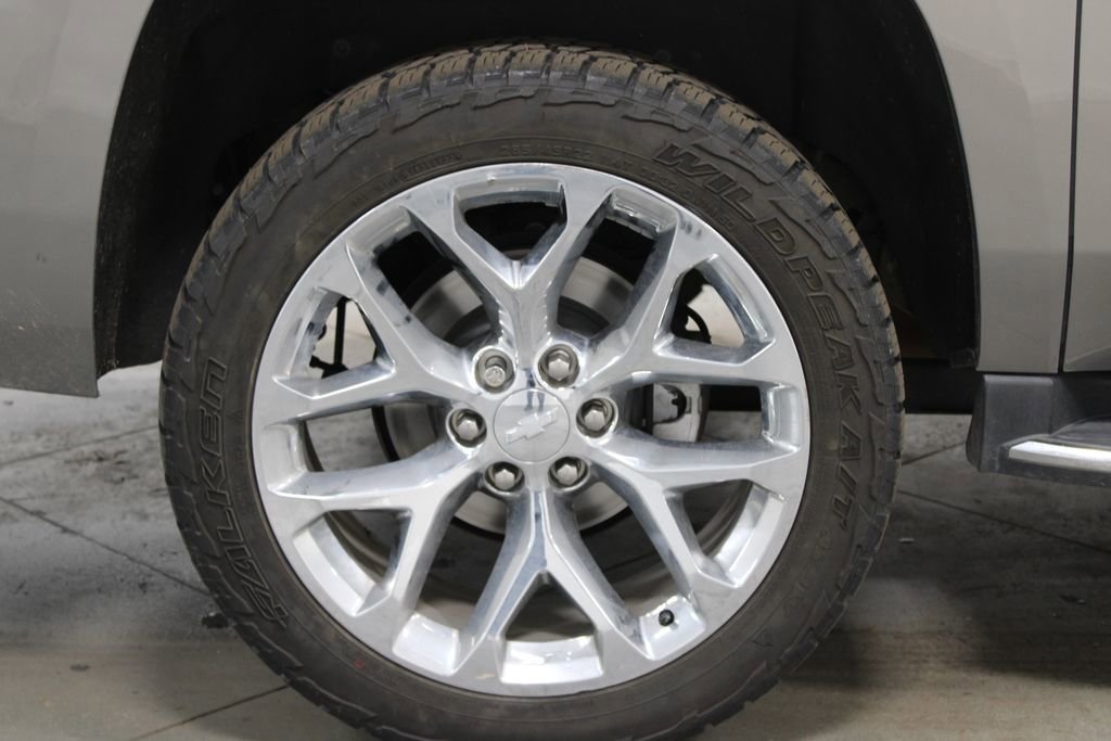Used 2019 Chevrolet Suburban Premier w/ Max Trailering Package image 14