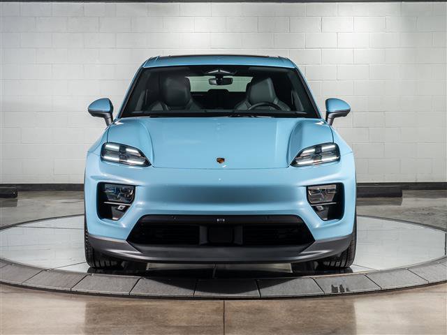 New 2025 Porsche Macan 4S Electric image 6
