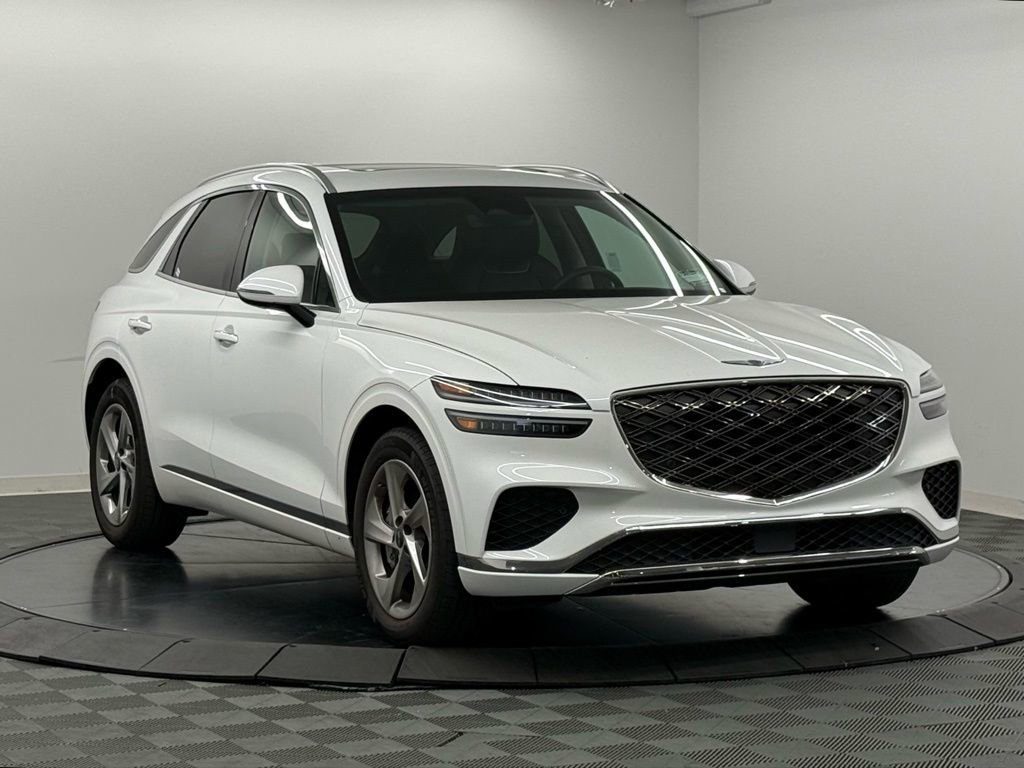 Used 2026 Genesis GV70 2.5T Select image 5