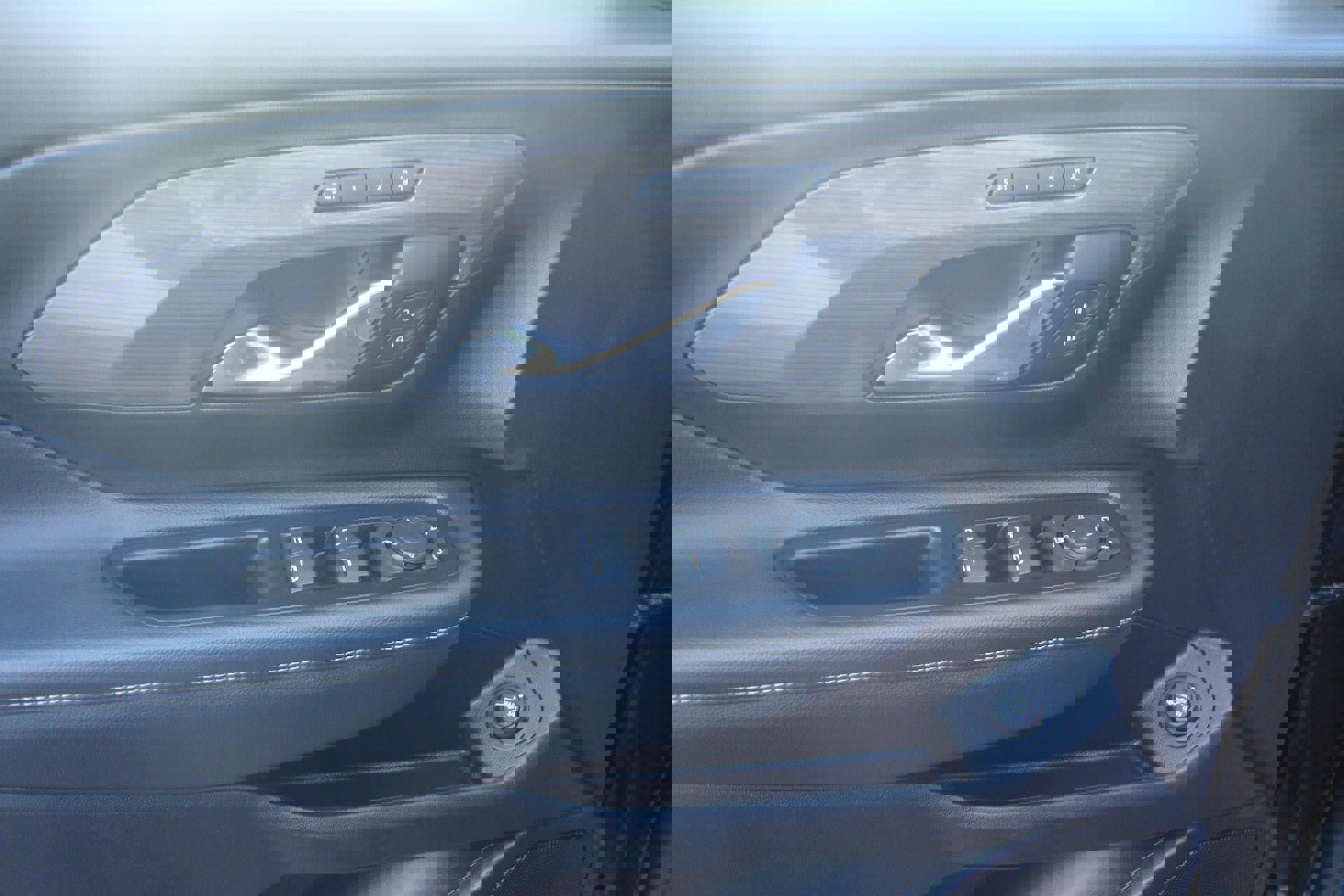 Used 2023 GMC Terrain Denali w/ LPO, Floor Liner Package image 8