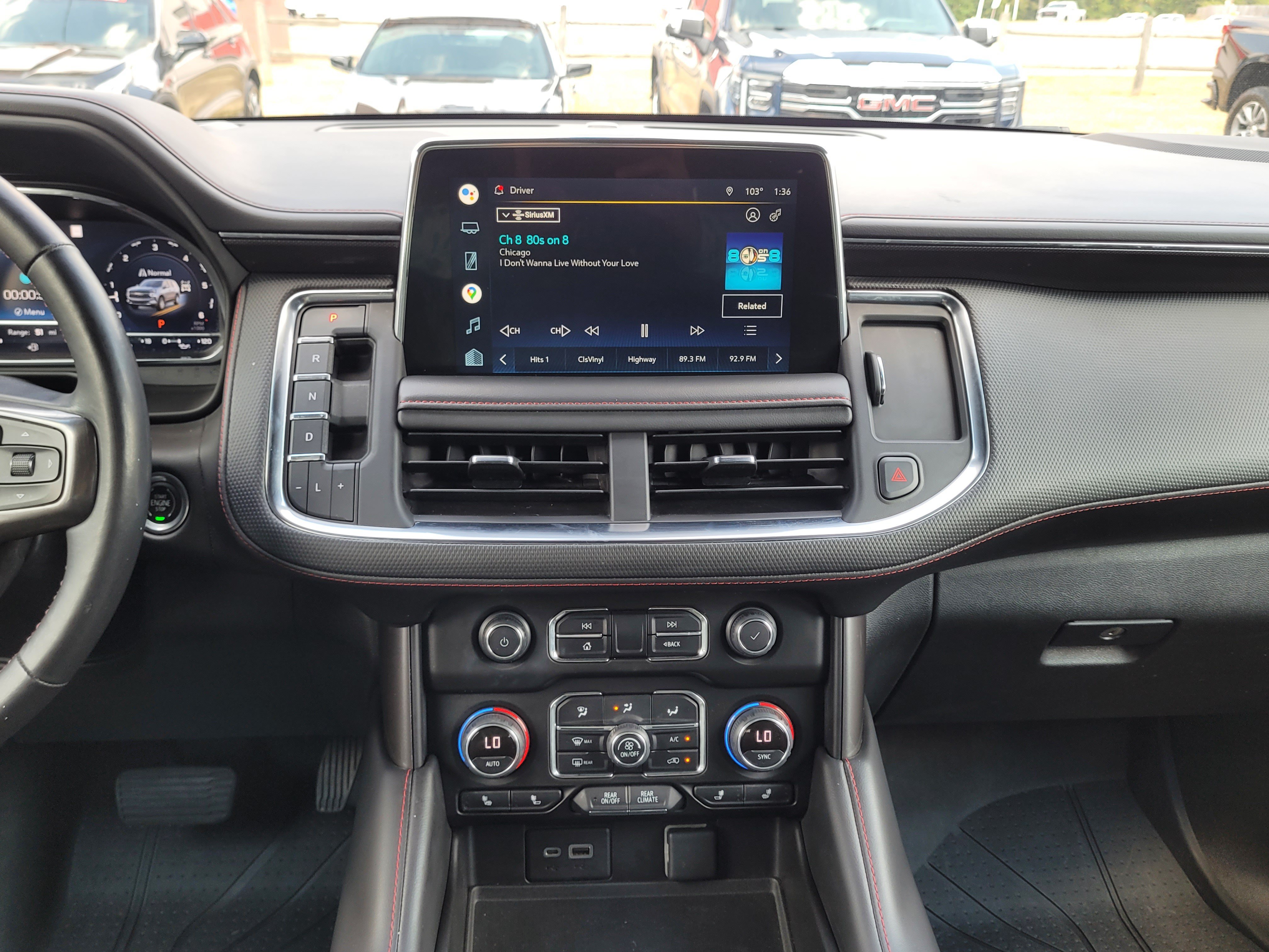 Used 2022 Chevrolet Suburban RST w/ Sport Performance Package AWD/4WD image 14