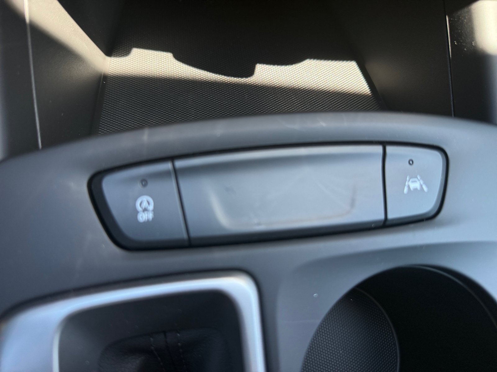 New 2026 Chevrolet Trax LS w/ LS Convenience Package FWD image 23