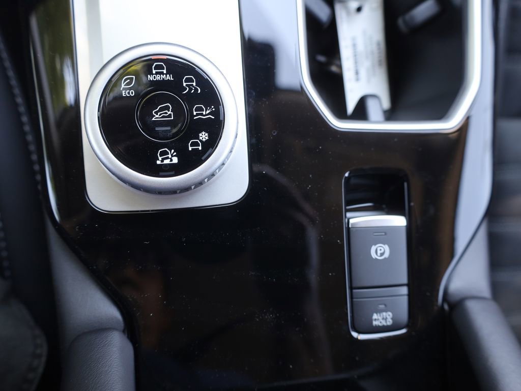 New 2025 Mitsubishi Outlander Trail Edition image 44