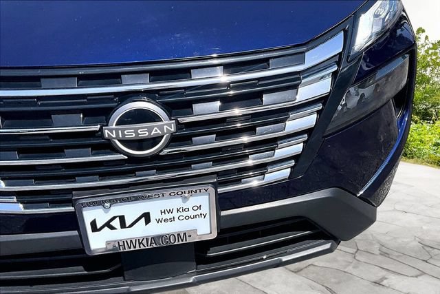 Used 2024 Nissan Rogue SV AWD/4WD image 26