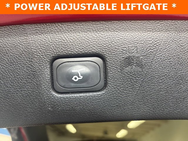 Used 2024 Ford Edge SEL w/ Convenience Package image 30