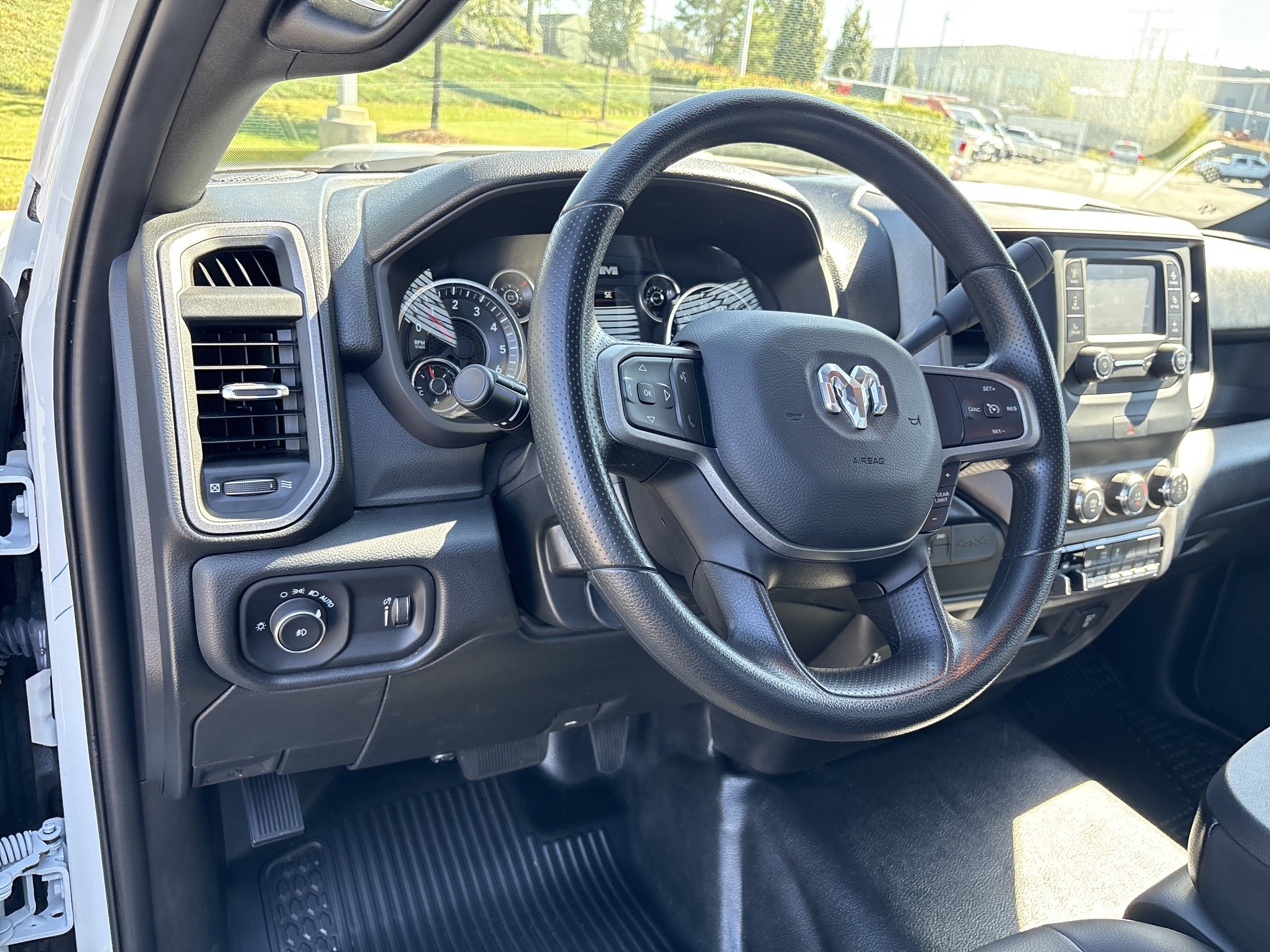 Used 2024 RAM 5500 Tradesman AWD/4WD image 19