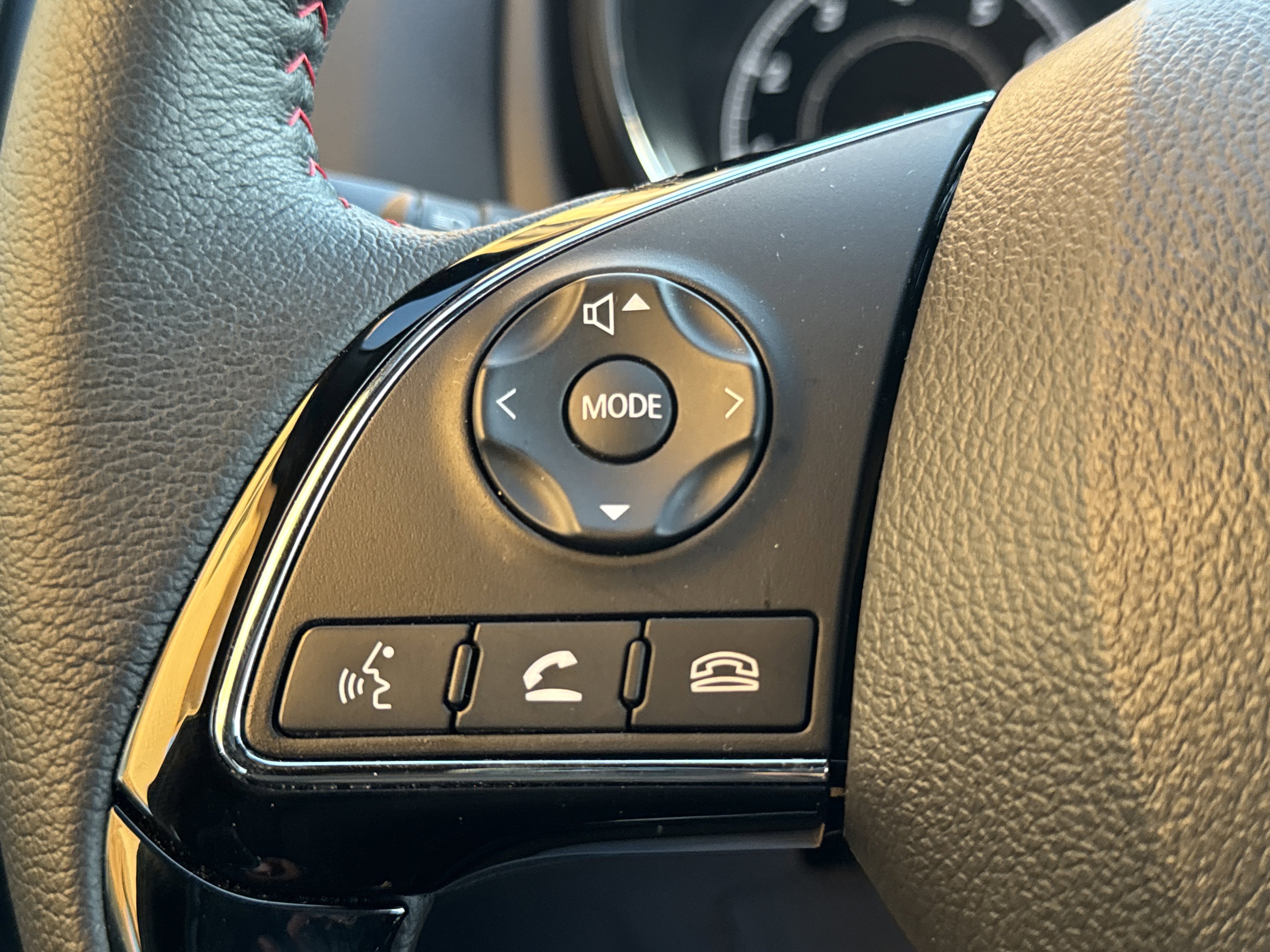 Used 2025 Mitsubishi Outlander Sport AWD image 17