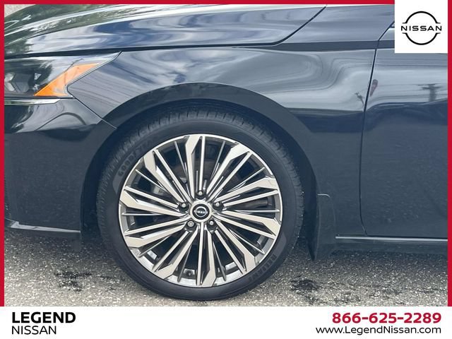 Used 2023 Nissan Altima 2.5 SL FWD image 11