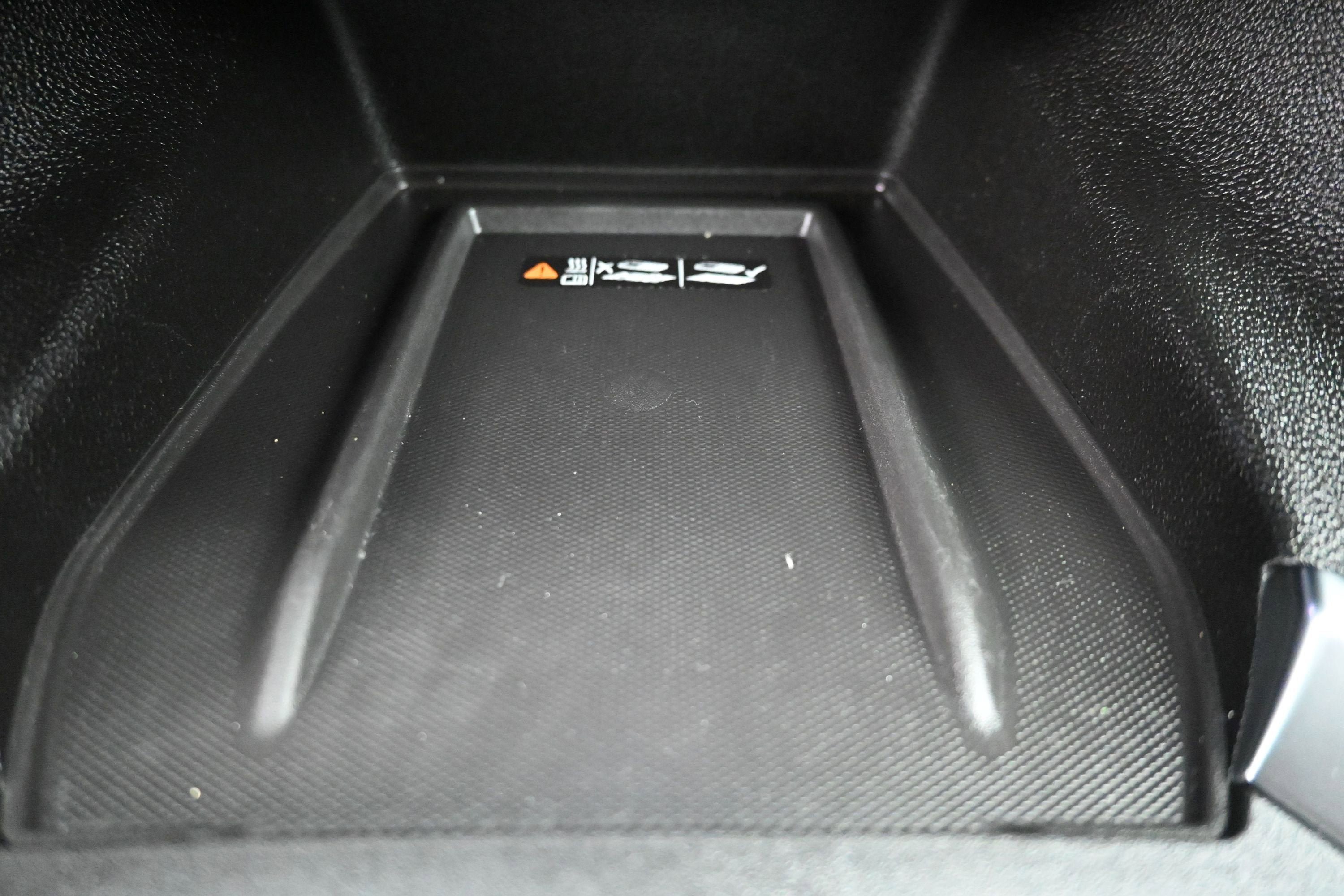 Used 2023 Chevrolet Traverse LT AWD/4WD image 21