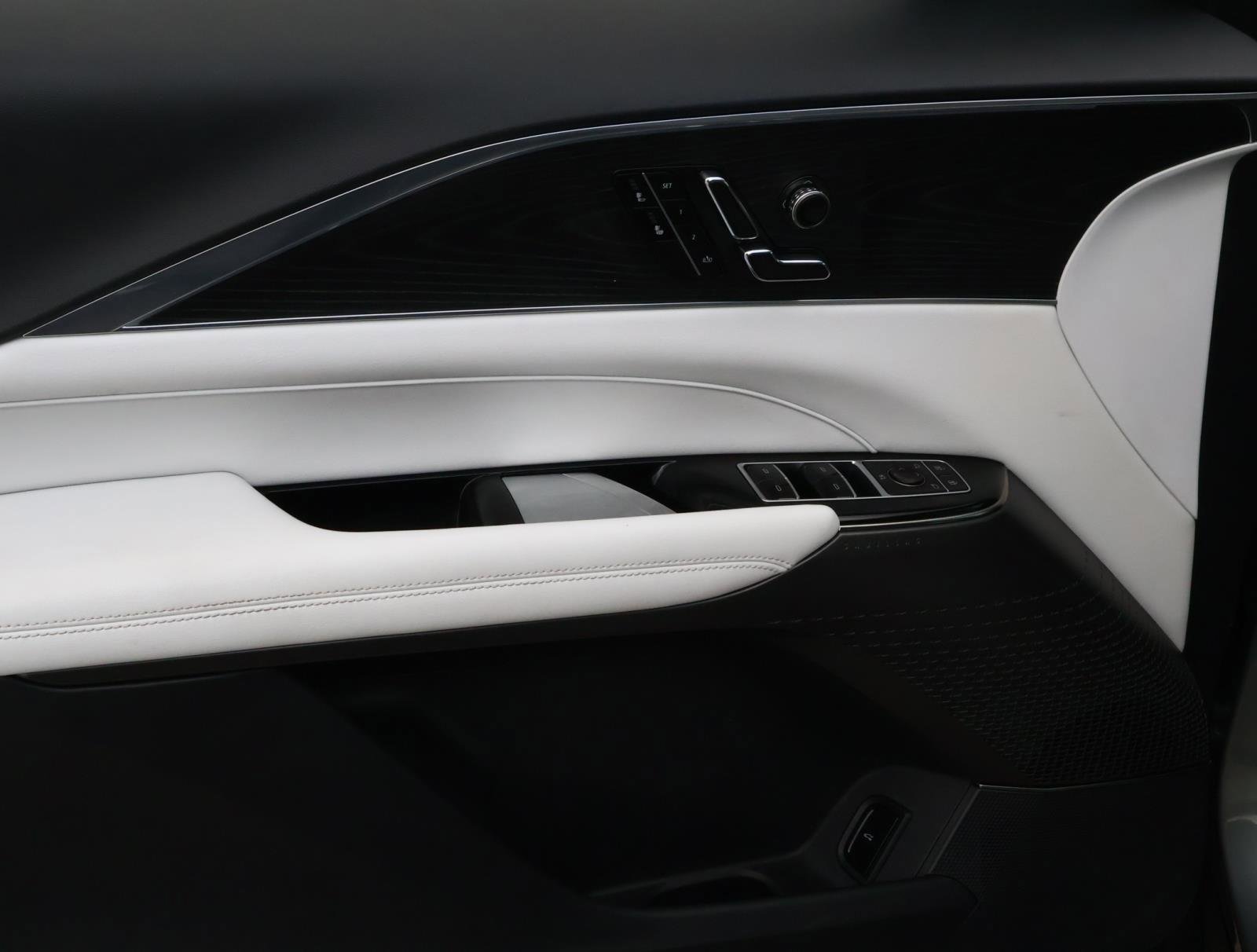 Certified 2024 Cadillac Lyriq Sport RWD image 20