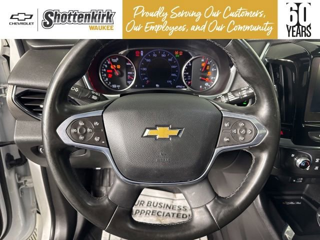 Used 2023 Chevrolet Traverse Premier image 34